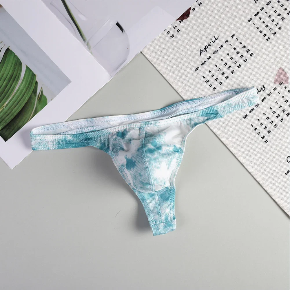 Sous-vêtements sexy pour hommes, string, culotte sexy, pochette en U, lingerie imprimée, sous-vêtements extensibles, respirants, ultra-fins, slips taille basse