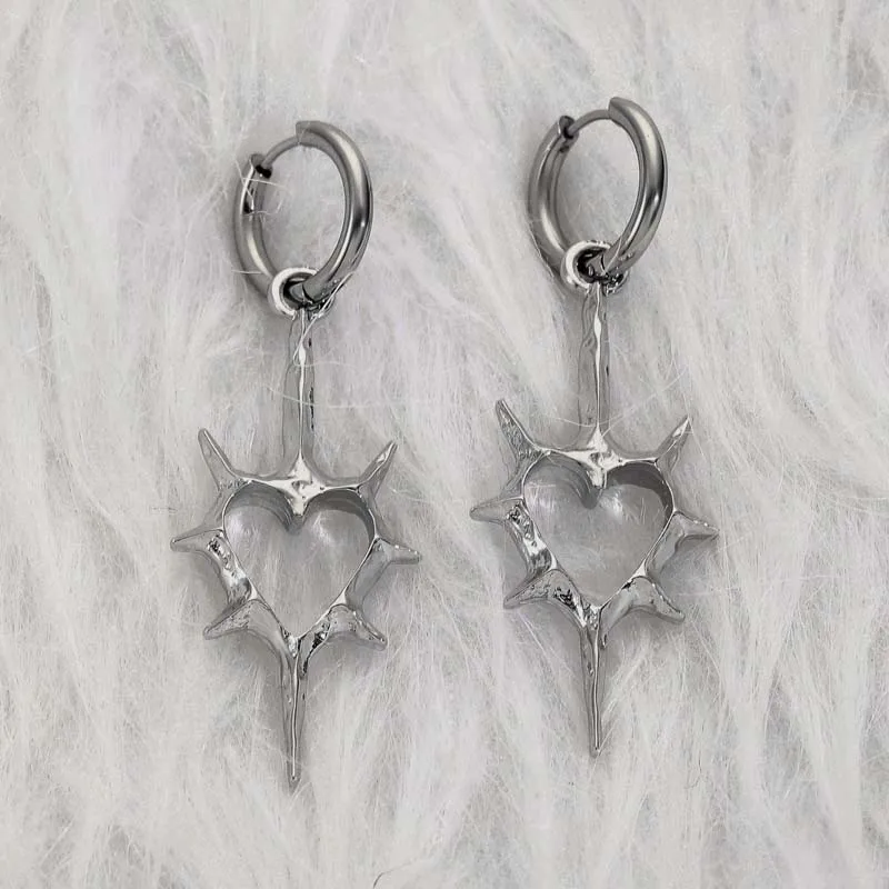Y2K Punk Hollow Thorn Love Heart Pendant Earrings for Women Vintage Unusual Stainless Steel Ear Buckle Jewelry Party Accessories