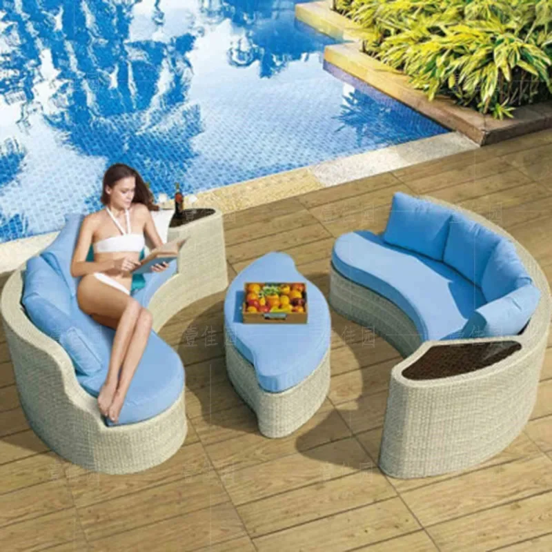 Outdoor bed, outdoor terrace courtyard leisure large round bed garden swimming pool round sofa bed