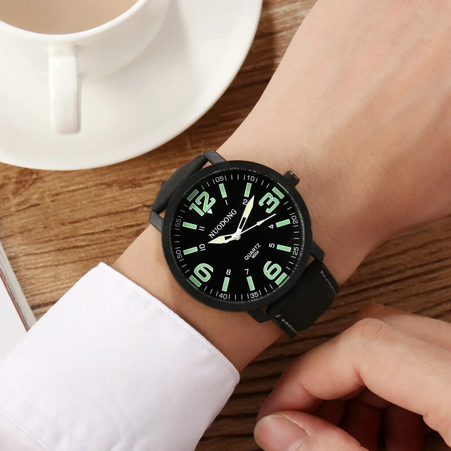 Watch Waterproof Sport Men Watch Leisure Watch with Large Dial Leather Strap Luminous Pointer