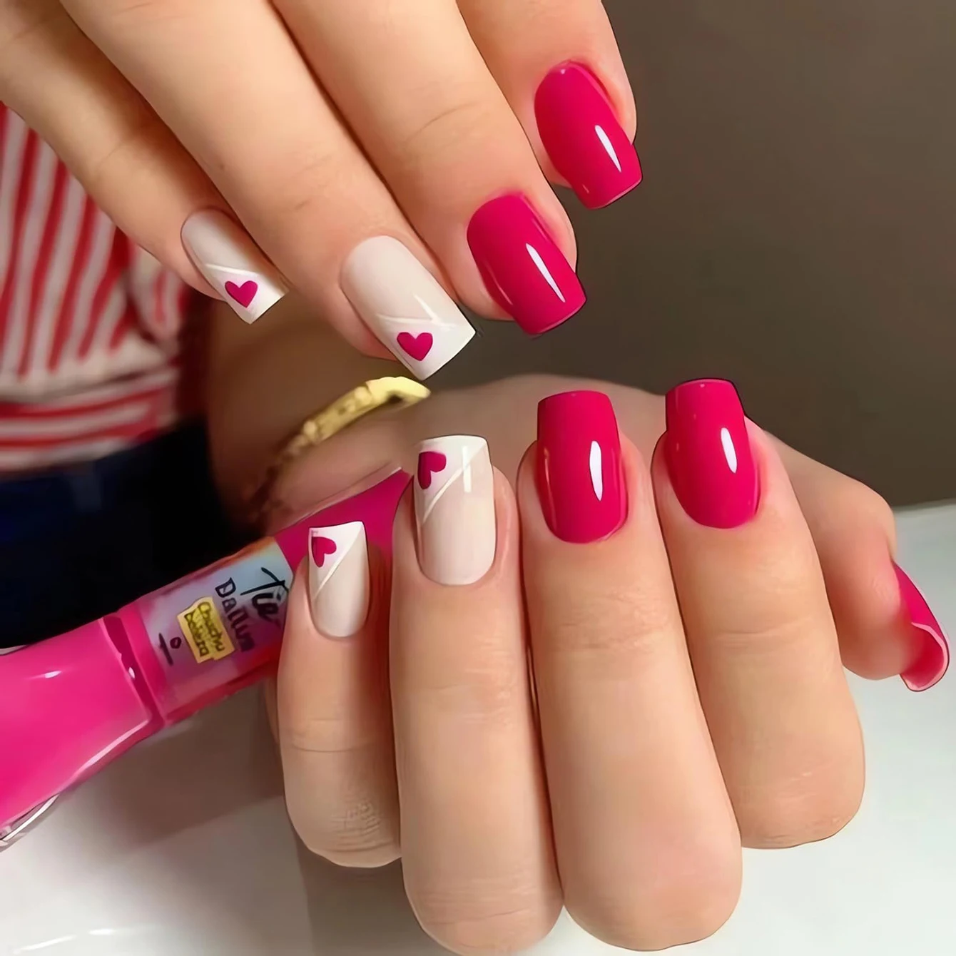 24 Uds. De uñas postizas cuadradas medianas de color rosa y rojo, diseño Simple en forma de corazón, tipo prensa, acrílico Artificial, cobertura completa de uñas postizas