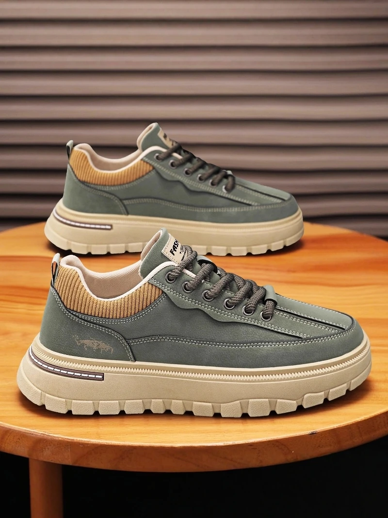 

Putian Men's Shoes 2026 New Summer Thick Bottom Heightening Retro Leather Surface Anti-slip Deodorant Casual Sports Board Shoes