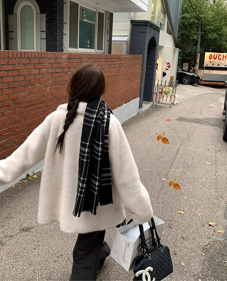 フェイクファー クロップドジャケット コート レディース ファーリー 秋 オーバーロング ナイトクラブ 若い 日本風 薄手 ニット アブリゴス ファッショナブル トレンド