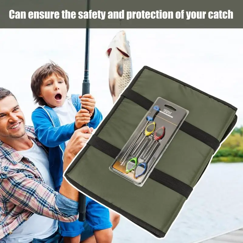 Fishing Unhooking Mat 3 Fold Design Coarse Landing Pad Lightweight Fish Protection Mats Multipurpose Fish Pad Fishing Equipment