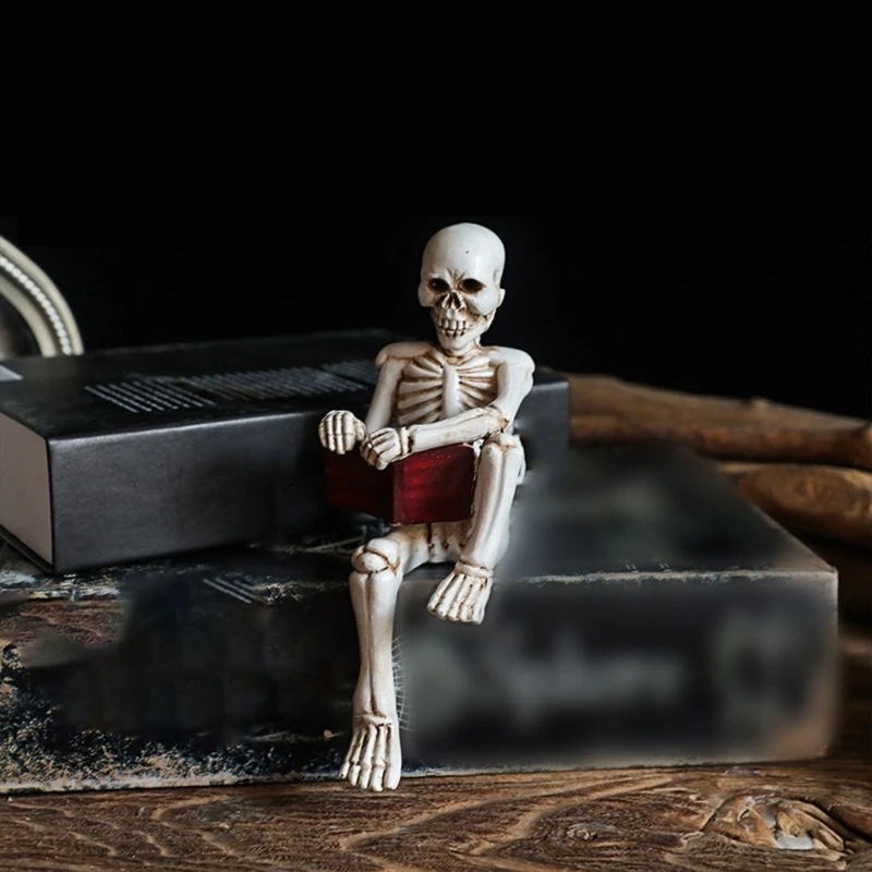 2024 New Elegant Resin Scholarly Skeleton Desktop Sculpture For Library Decoration