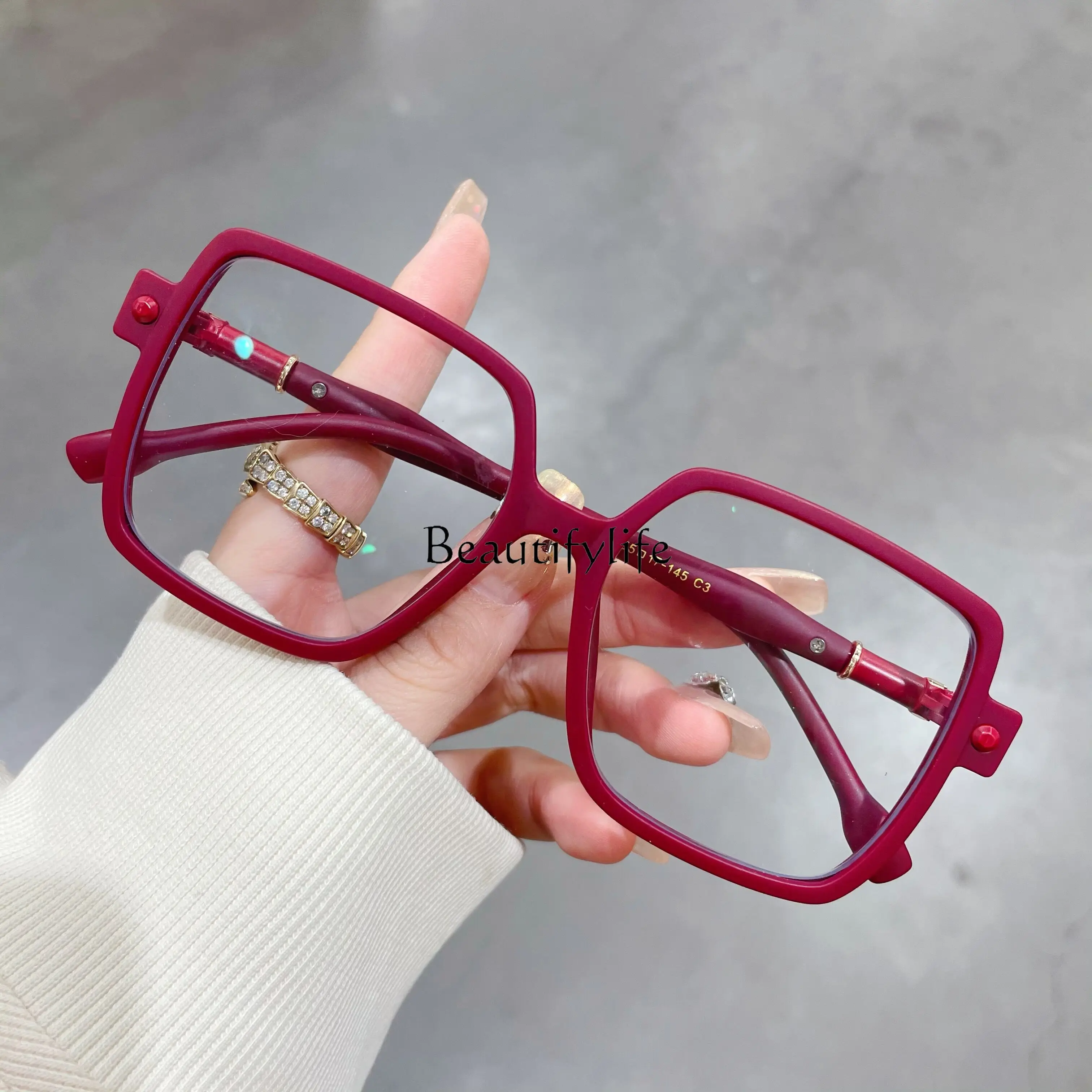 2023 Red New Style Big Square Rim Glasses Fashion Vintage Ornament