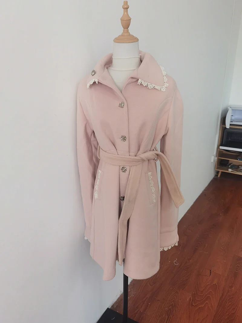 معطف صوفي متوسط الطول وردي اللون من Sweet Hot Girl للنساء للخريف والشتاء معطف صوفي برباط علوي ملابس نسائية عصرية