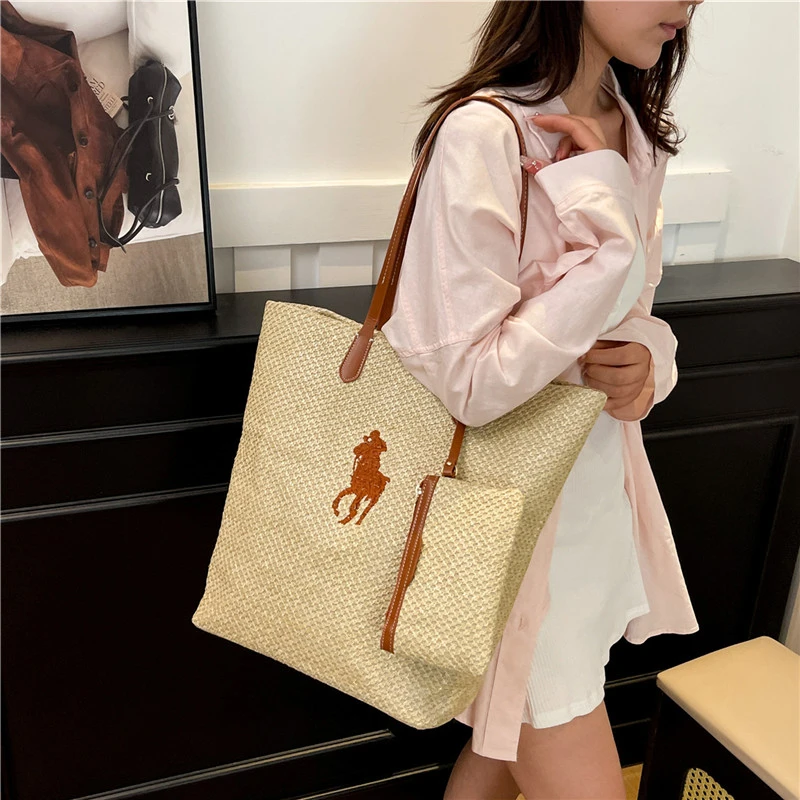 

Bohemian Macrame Handbag with Ethnic Pattern Beading and Convertible Crossbody Strap for Music Festival Day Trips