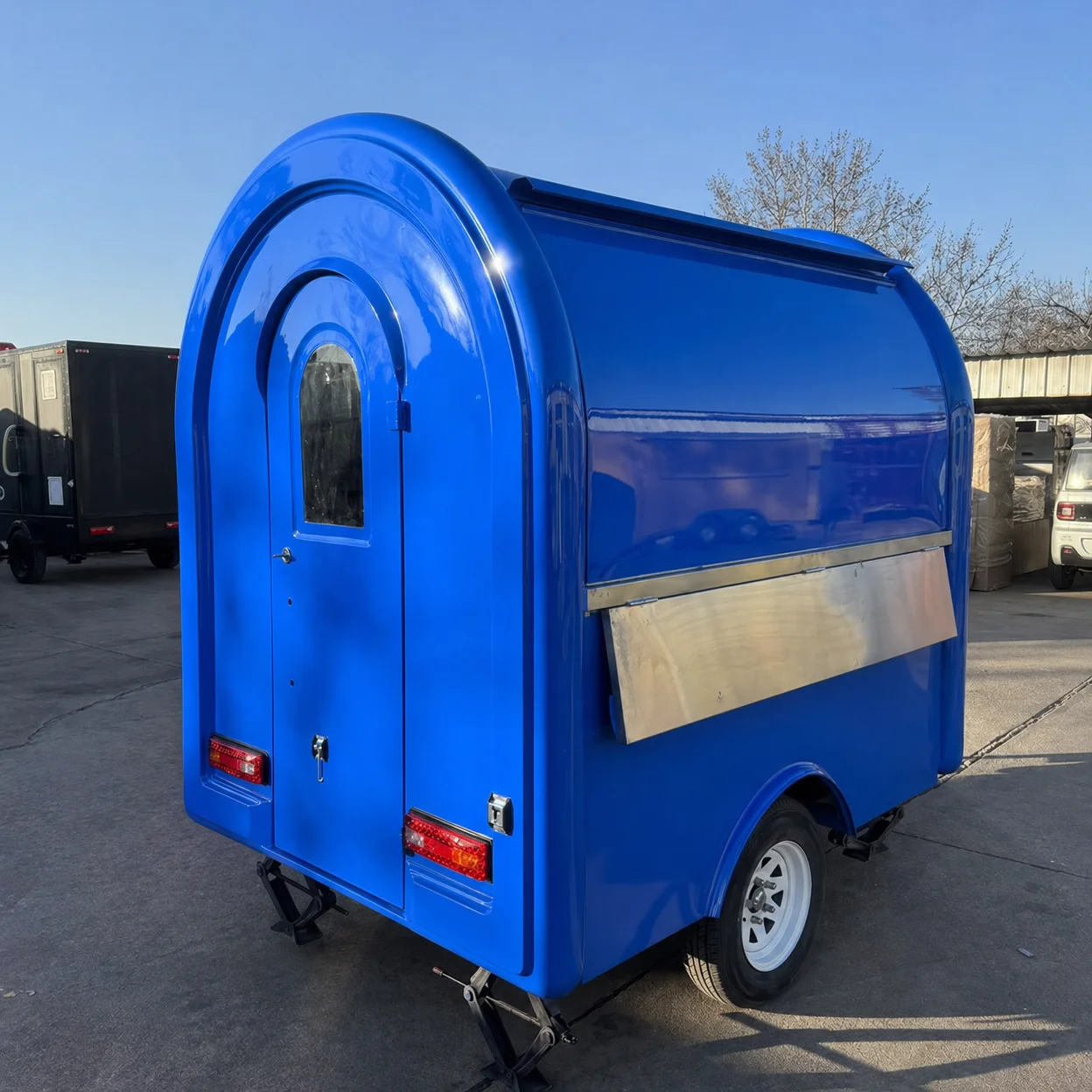 

Retro Green Round Food Trailer Mobile Coffee Cart Vintage Concession Trailer For Beverage Catering