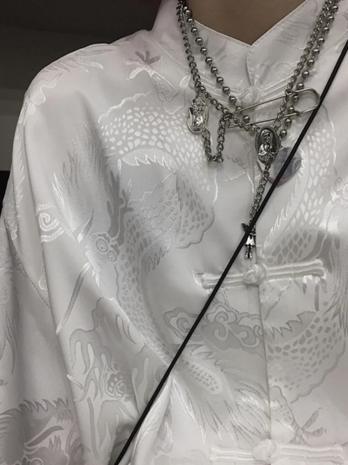 

Новый мужской летний тонкий домашний костюм из ледяного шелка в китайском стиле: халат с пуговицами, костюм Чжунган, костюм Тан, шелковый домашний костюм