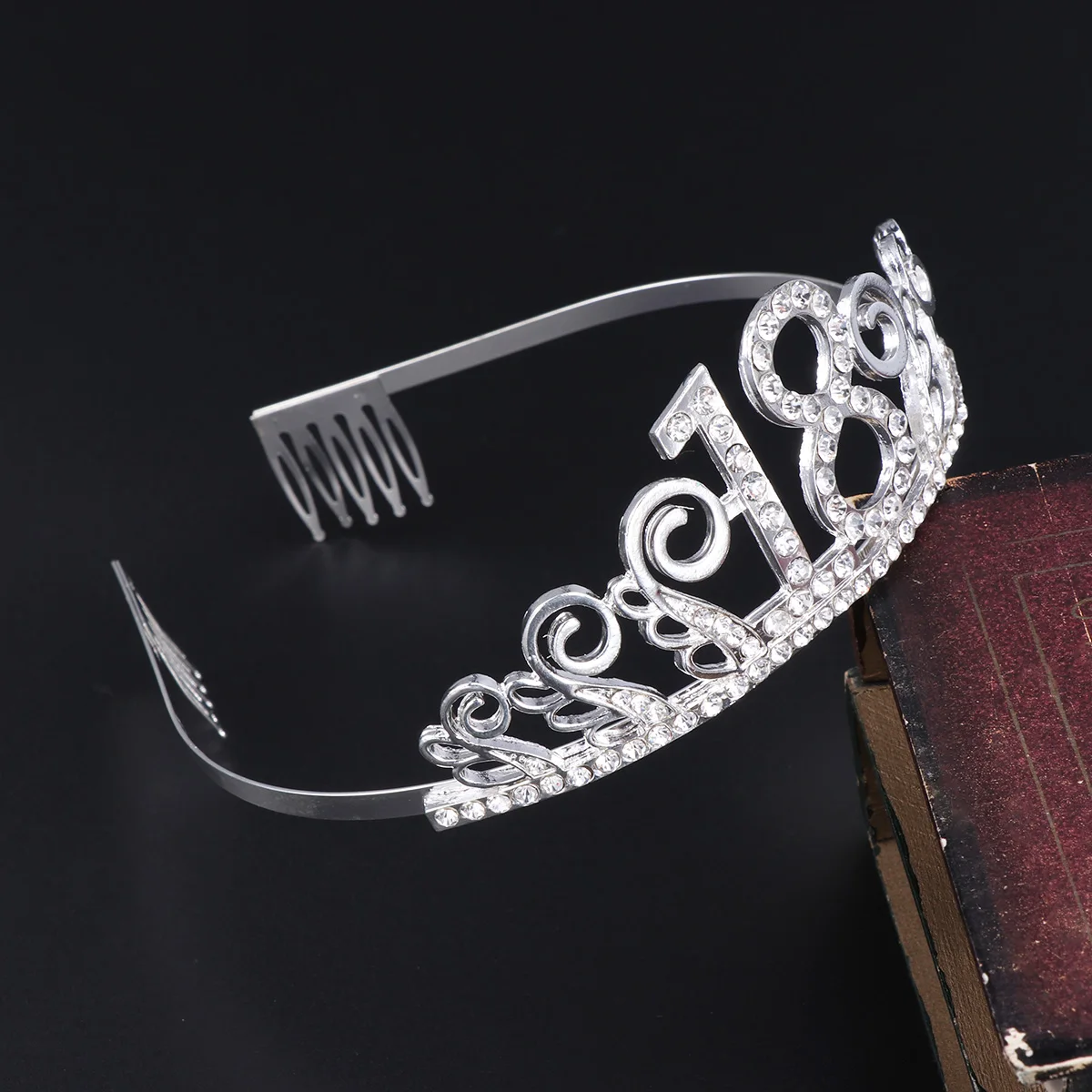 

1 Set Number 18 Rhinestone Crown Hair Comb and Letter Printing Sash Decoration Headress Tiara Head Accessory Birthday Decoration
