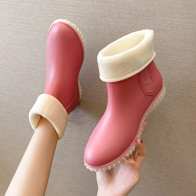 Women's Rain Boots Fashion Low Top Short Rain Boots Kitchen Non-Slip Water Shoes Waterproof Rubber Shoes Women's Wading Shoes