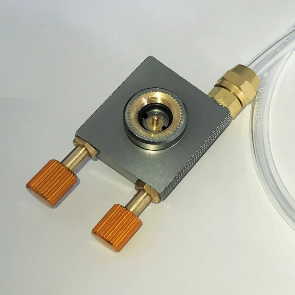 

Outdoor Stove Gas Tank Valve Inflation Adapter Refill Tool Metal Self Closing Liquefied Gas Camping Hiking Accessories