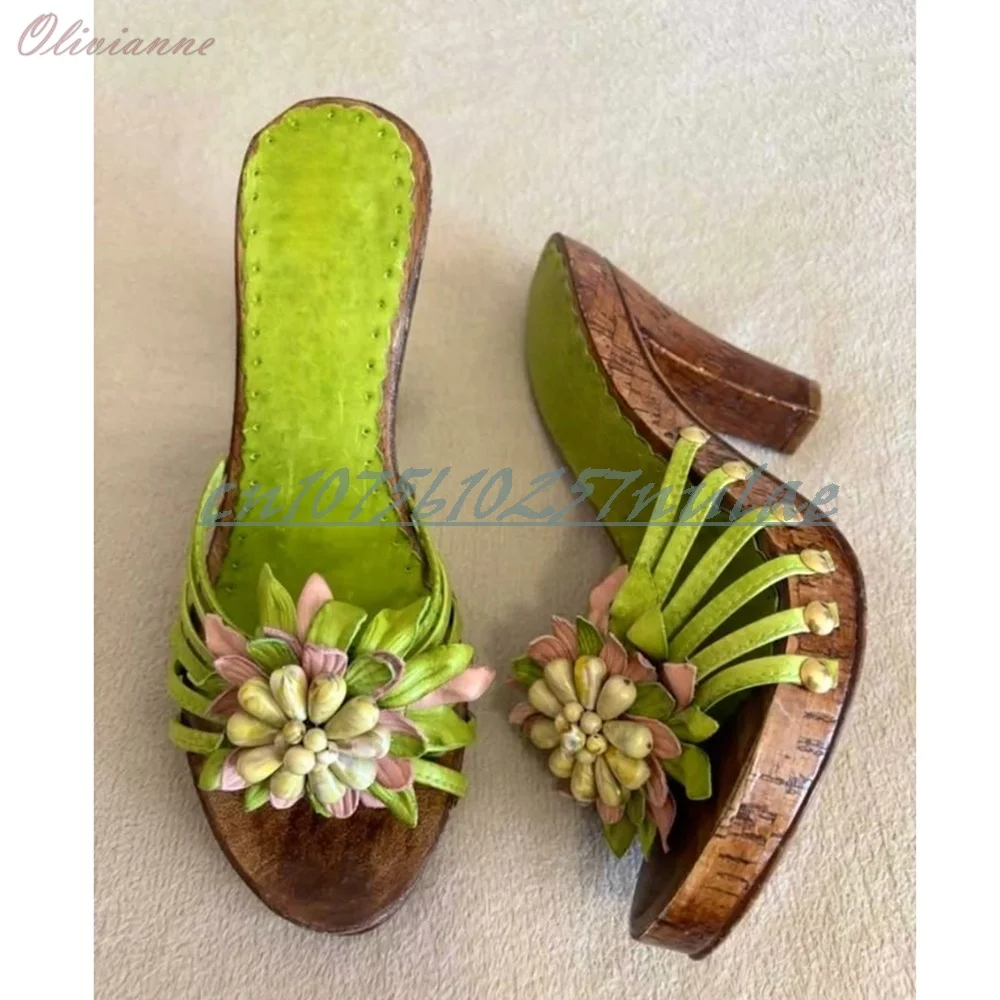 

Elegant Lady's Green and Pink Front Flowers Decor Slipper Cross Tied Hollow Design Chunky High Heel Retro Style 2026 Para Mujere