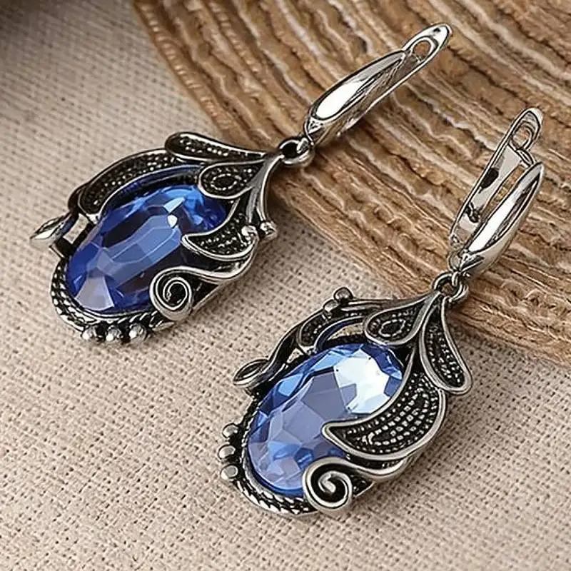 Huitan Wave Design Damen-Ohrringe, elegant, mit funkelndem blauen CZ, modische Hochzeitsaccessoires, Vintage-Party-Damenschmuck