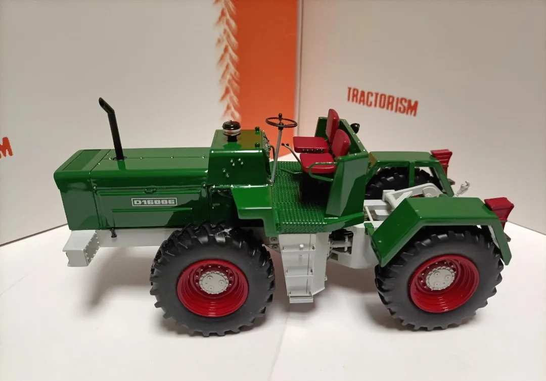 Autocult Tractorism 1:32 Deutz D16006 Tractor 1969 Simulation Limited Edition Resin Metal Static Car Model Toy Gift