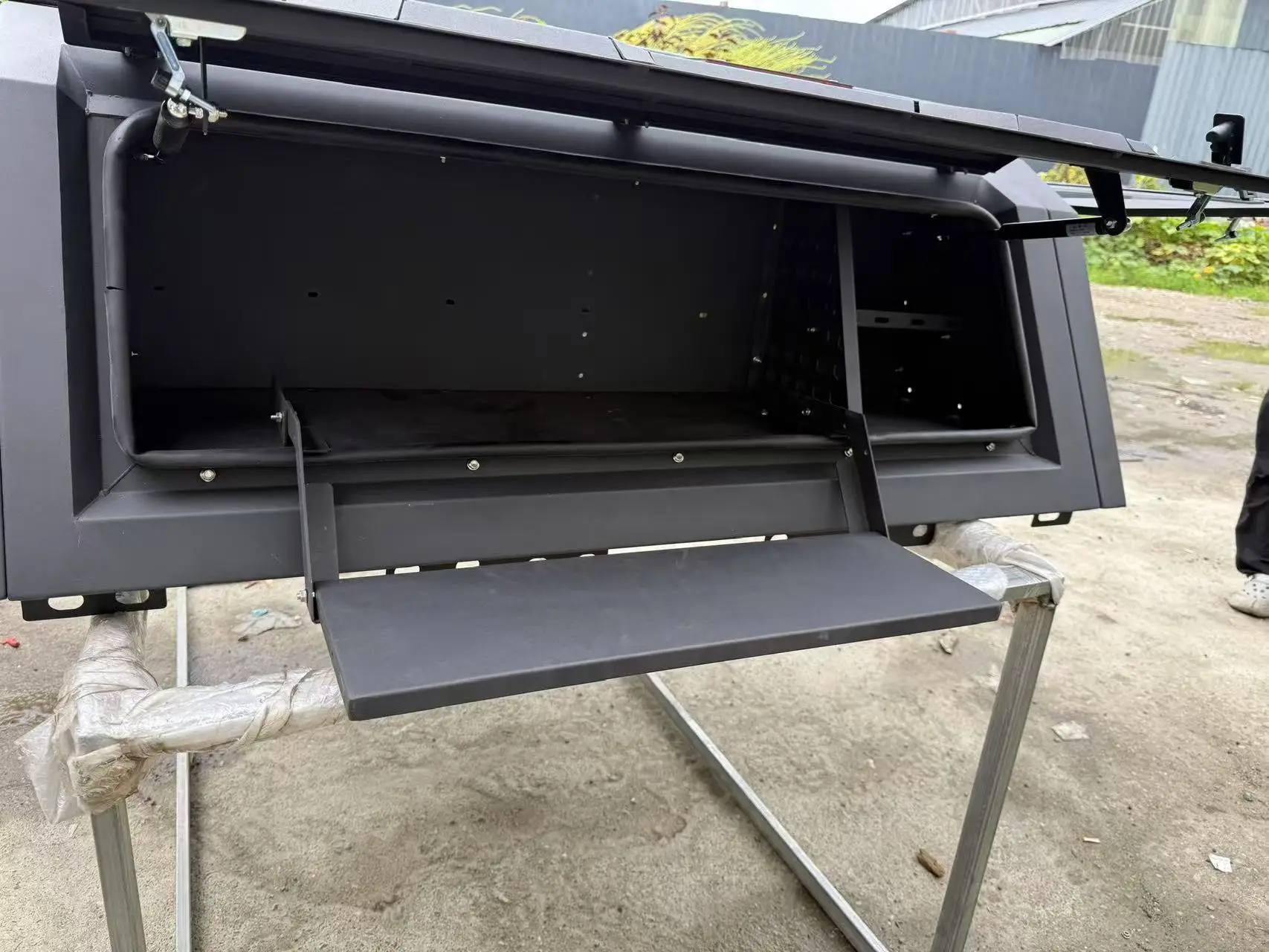 

Flying Wing Ute Canopy Accessories Kitchen Box For Camping Canopy Storage Box Side Toolbox Adjustable Side For Truck Caps