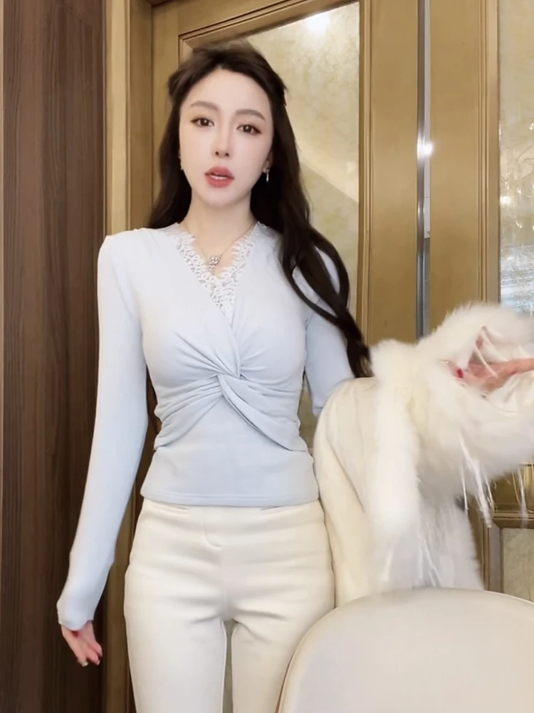 

Кружевной облегающий топ с перекрестными складками от Tian Jiao для женщин, V-образный вырез, длинный рукав, хлопковая смесь