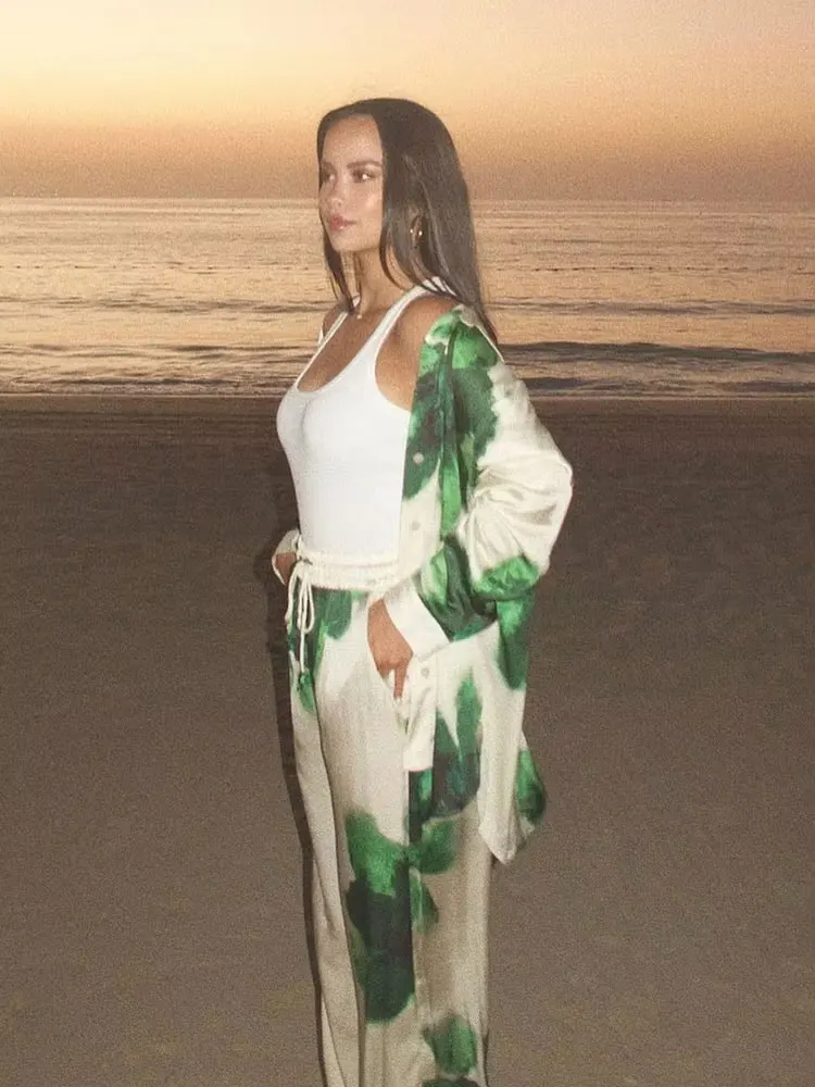 ชุดเซ็ตแฟชั่นผู้หญิงลายดอกไม้ฤดูร้อนสุดฮิต กางเกงขายาวทรงกว้างผูกเชือก+เสื้อแขนยาวทรงหลวมปกเชิ้ต สไตล์สบายๆ