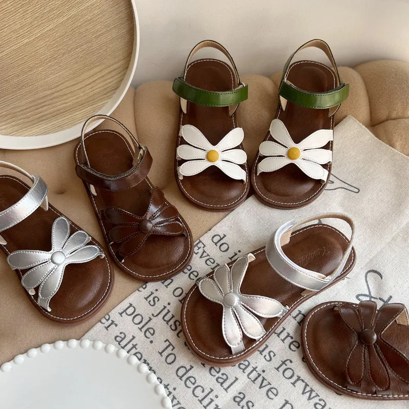 

Girls' Sandals with Flower Contrasting Colors Open Toed Soft Sole Comfortable for Girls Non Slip Roman Woven Belt Princess Shoe