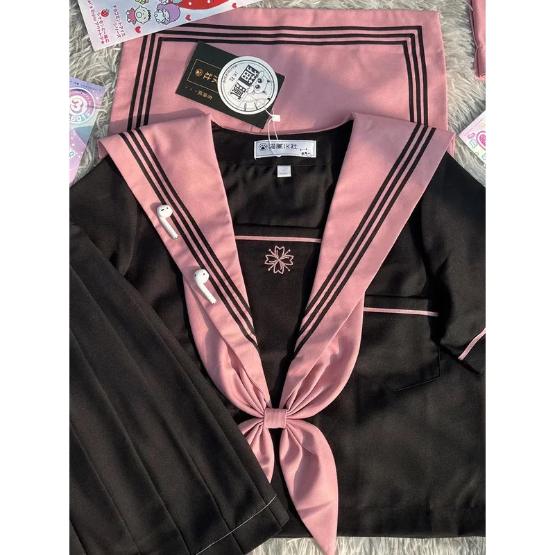 المنتج الأول من النوع الذي تم إنشاؤه في الصين