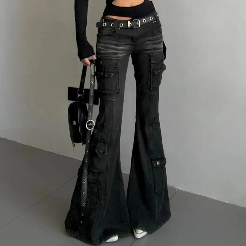 Pantaloni da donna in denim svasato cargo a vita bassa gotico Grunge Dark Academia giapponese Y2k Harajuku Jeans a zampa d'elefante Goblin Core