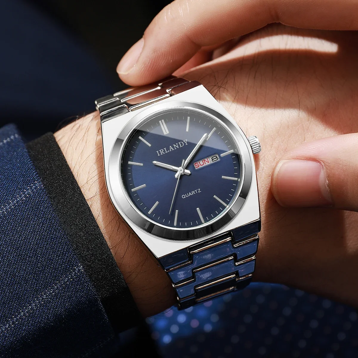 1개 서프라이즈 미스터리 시계 블라인드 박스-럭셔리 남성 비즈니스 시계 캘린더 쿼츠 손목시계 남성용 시계（박스 없음）