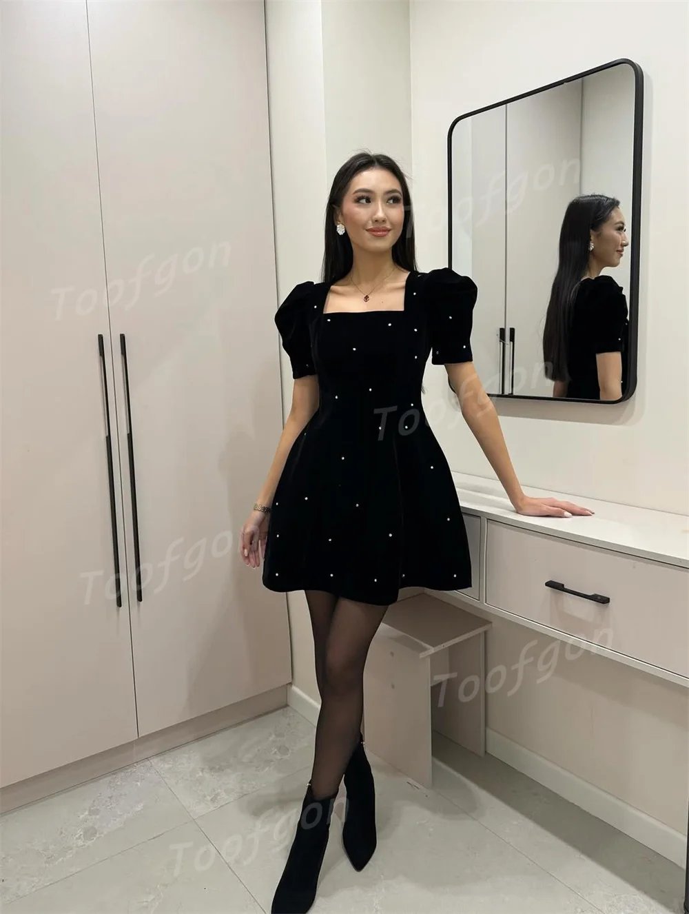 Toofgon pescoço quadrado veludo personalizado vestidos de baile curto feminino ocasião especial pérolas frisado mini vestidos de festa à noite 2026