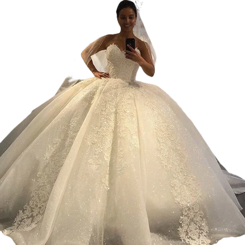 

Customized Fashion Sweetheart Sleeveless Lace Appliques Wedding Dresses 2023 Court Train Princess Puffy Plus Size Bridal Gown