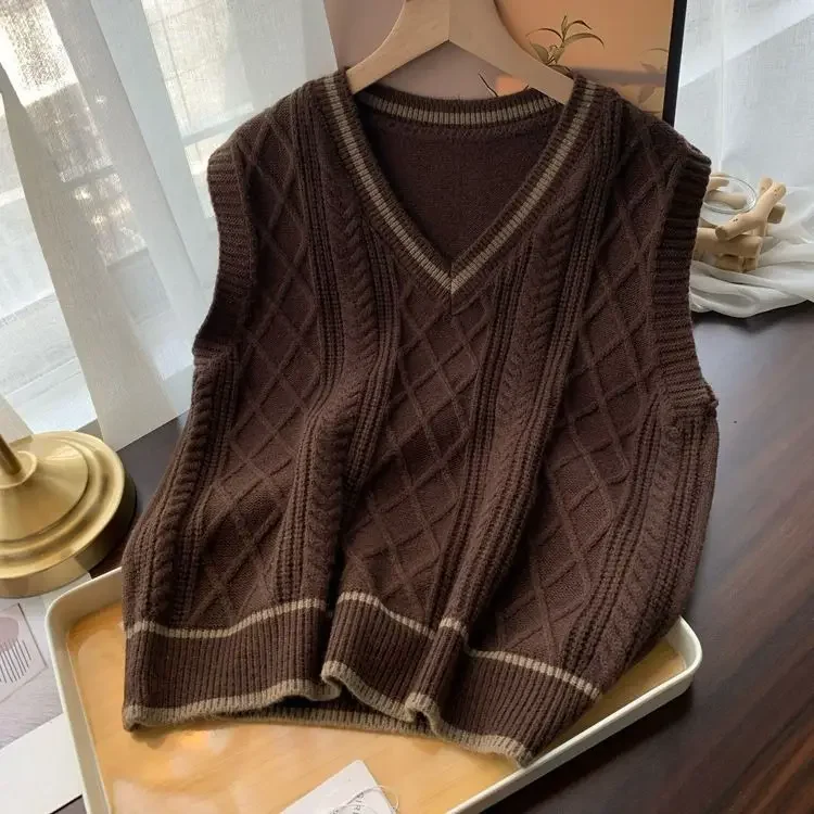 In Spring and Autumn The Korean Version Is Overlapped and Matched with Fried Dough Twists Knitting Vest Sweater