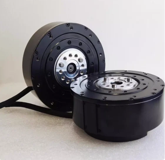 ROBSTRIDE04: Quasi-direct Drive, 120 Nm, zintegrowany moduł silnika przegubowego, podwójne enkodery, precyzyjne i szybkie sterowanie