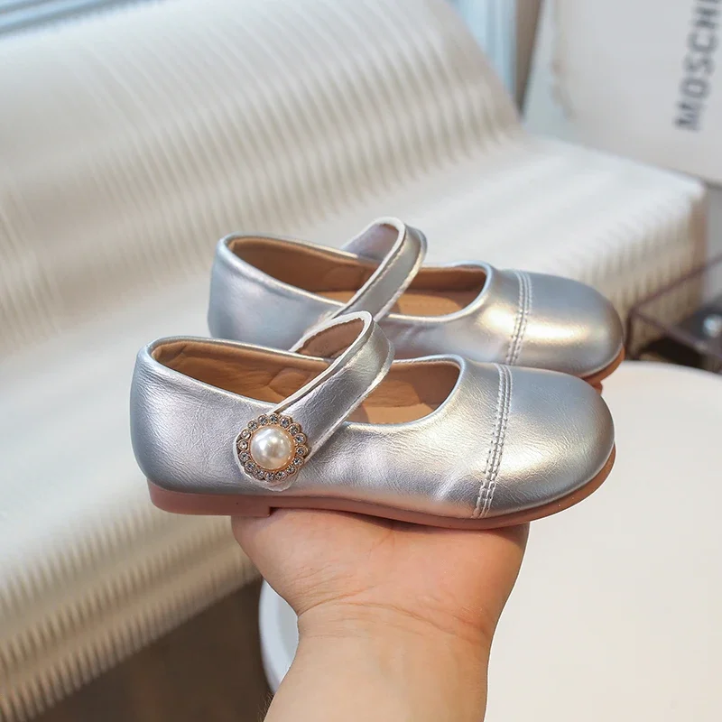 Children's Leather Shoes Silver Versatile Party Shoes for Baby Girl Fashion Soft Bottom Kids Princess Causal Flat Shoes Simple