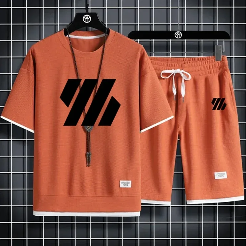 2025 新しいメンズスポーツウェアファッション半袖スポーツウェアメンズスポーツウェア夏のメンズツーピースカジュアル T シャツとショーツセット