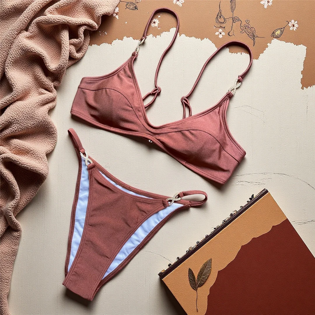 10 Farben, V-Ausschnitt, mit Strasssteinen verzierter Bikini, Damen-Badeanzug, zweiteiliges Bikini-Set, gepolsterter Badeanzug, Badebekleidung, Modell V8138. – Detail 6