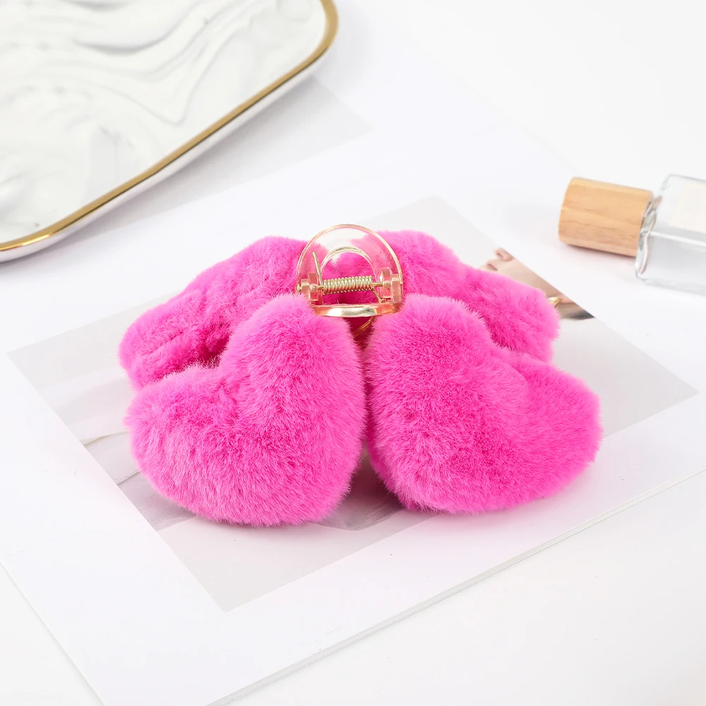 AWAYTR Winter Fluffy Plush Double Heart Hair Claw Clips Elegant Barrettes Women Girls Cute Large Non-Slip Shark Hairpins