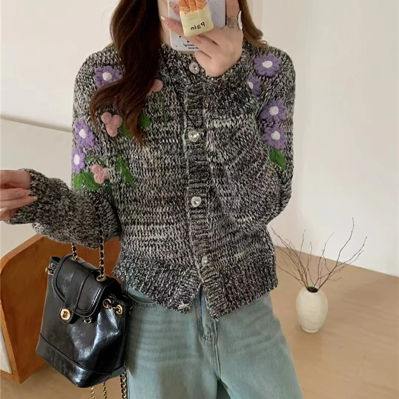 Sweet Fashion Girls Embroidery Flowers Knitted Sweater Coat New Fashion Autumn Winter Single Breasted Manual Weave Cardigan Tops