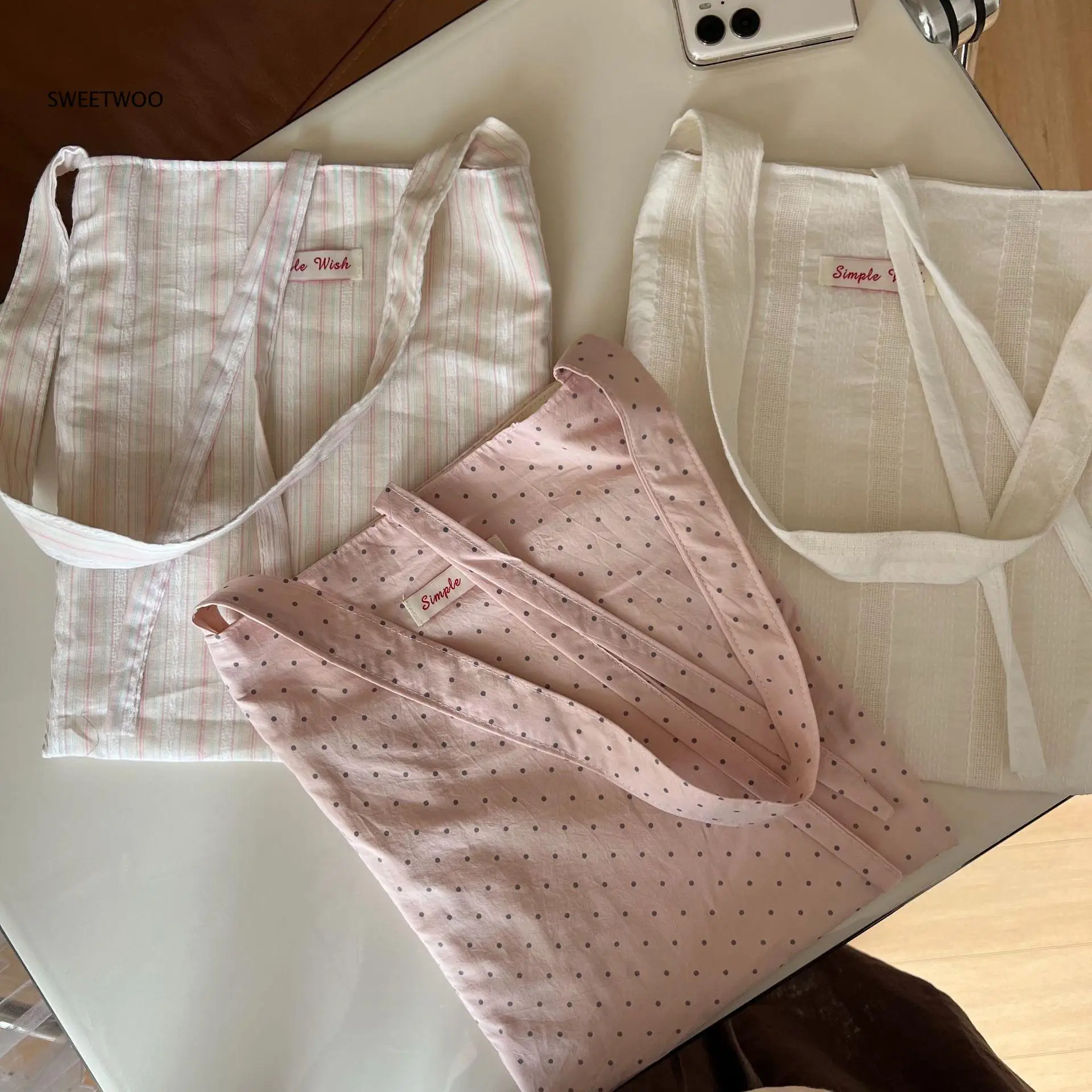 2026 Lace Line Trim Solid Pastel Color Small Hand Bag Soft Woven Fabric Dating Minimal Portable Cross Body Bag