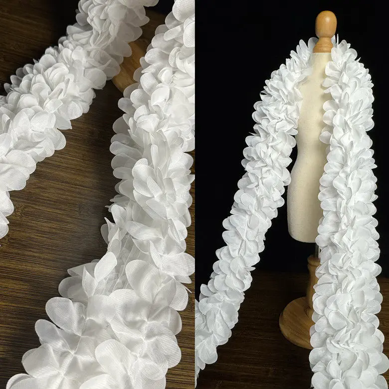 

1 Meter New Lace Fabric Trim for Fashion Designers Ideal for Puffy Skirts and Clothing Decoration 12cm Wide