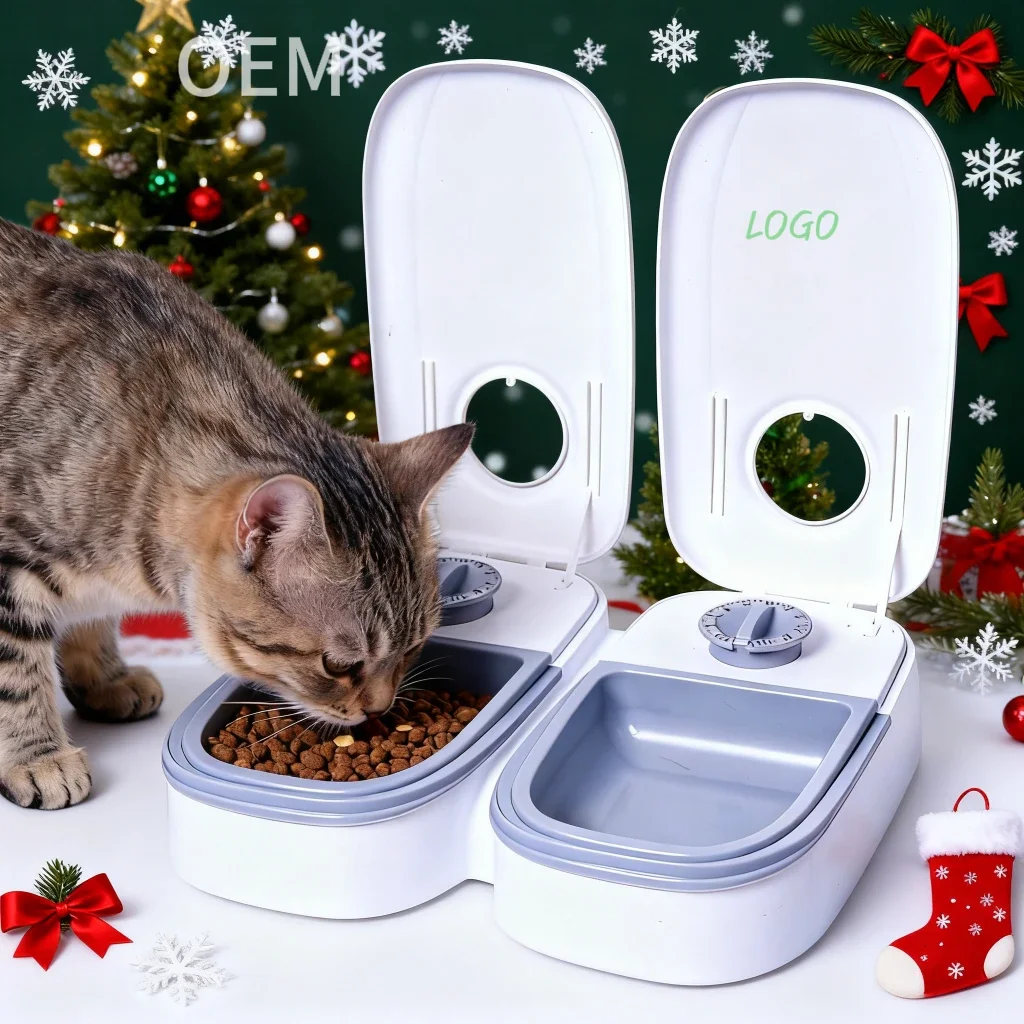 Automatic Dog Cat Pet Feeder Eco-Friendly Waterproof Battery Operated Large Capacity 700ml Ultra Quiet Portable Outdoor Use Time