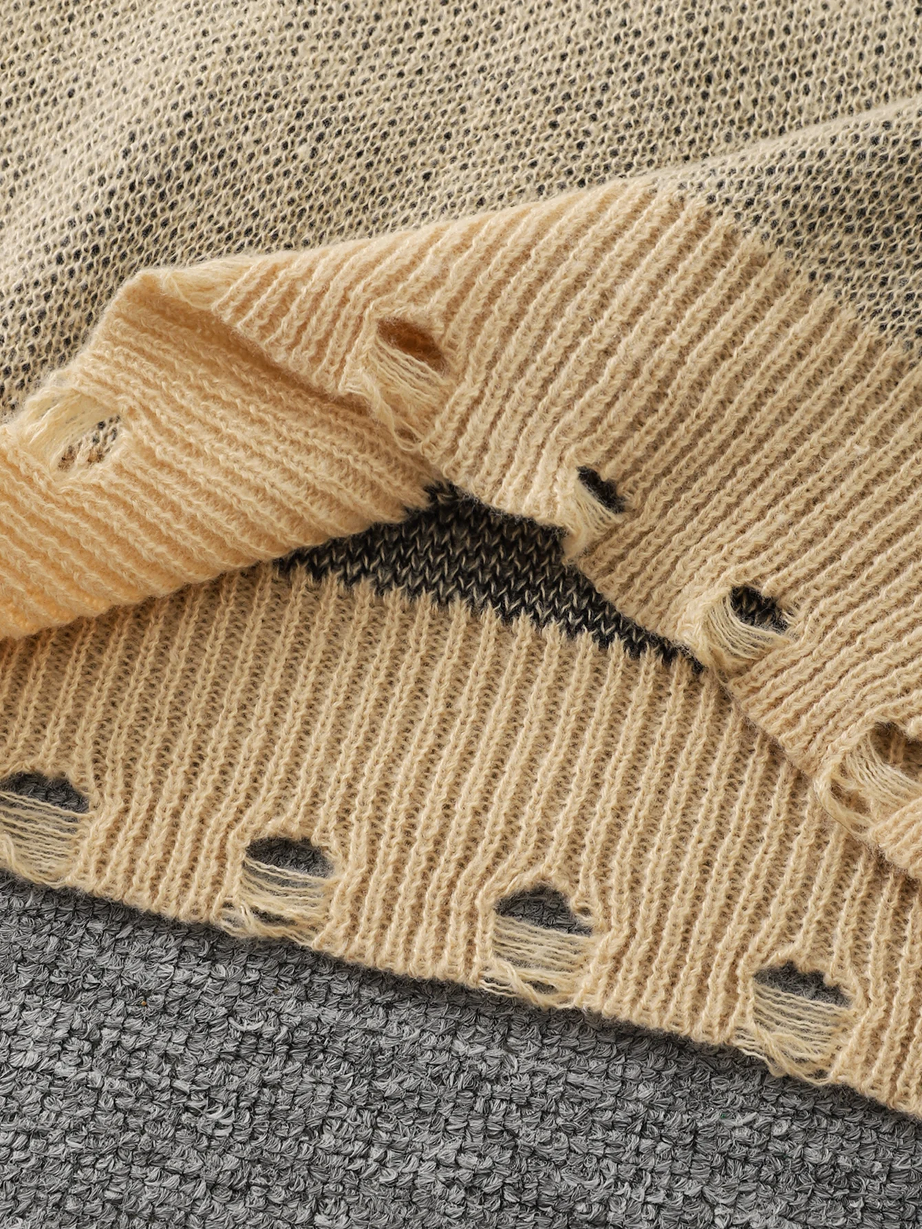 Pullover da uomo alla moda con motivo incrociato strappato stile street, maglione strappato, girocollo casual, lavorato a maglia