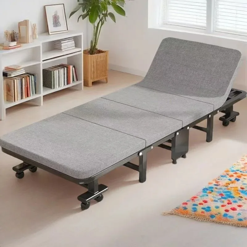 

Односпальная подвижная регулируемая складная металлическая кровать с матрасными колесами, офисная складная кровать для хостеля для обеда для взрослых Раскладушка Походная