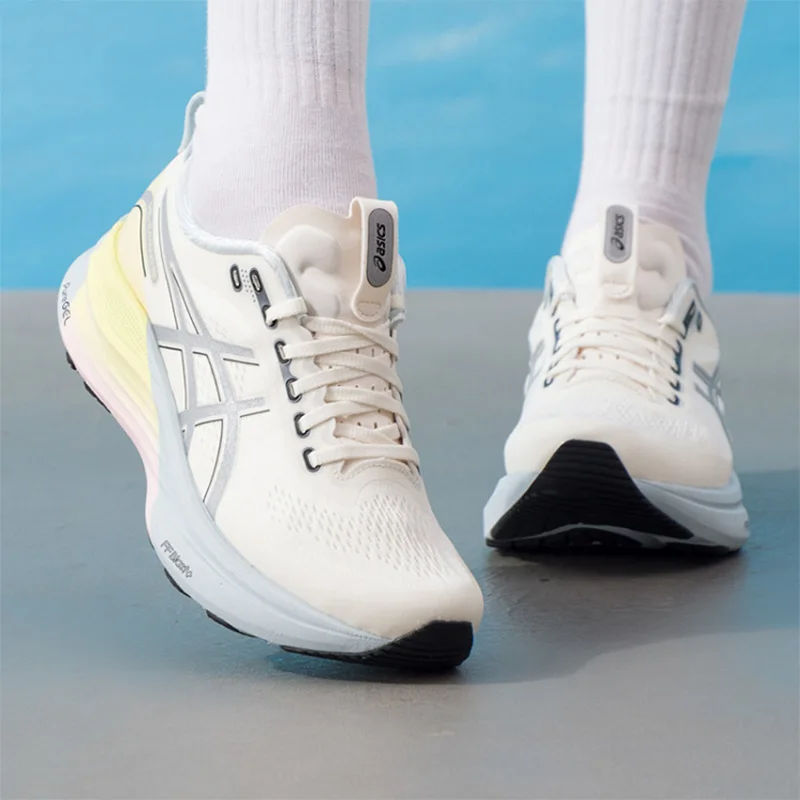 Asics running shoes for women - GEL-KAYANO 32 LITE-SHOW CN sports shoes - 1012C027-100