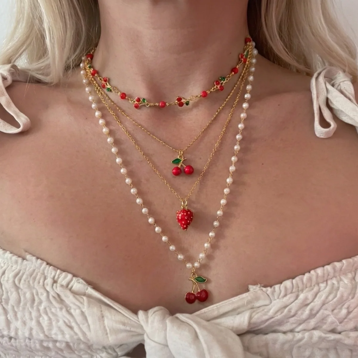 Rote Kirsche Erdbeer-Simulationsperlen-Halskette für Damen und Herren, mehrschichtig, Keramikblume, Schleife, Herz, Baum, Choker, Hochzeitsschmuck – Detail 4