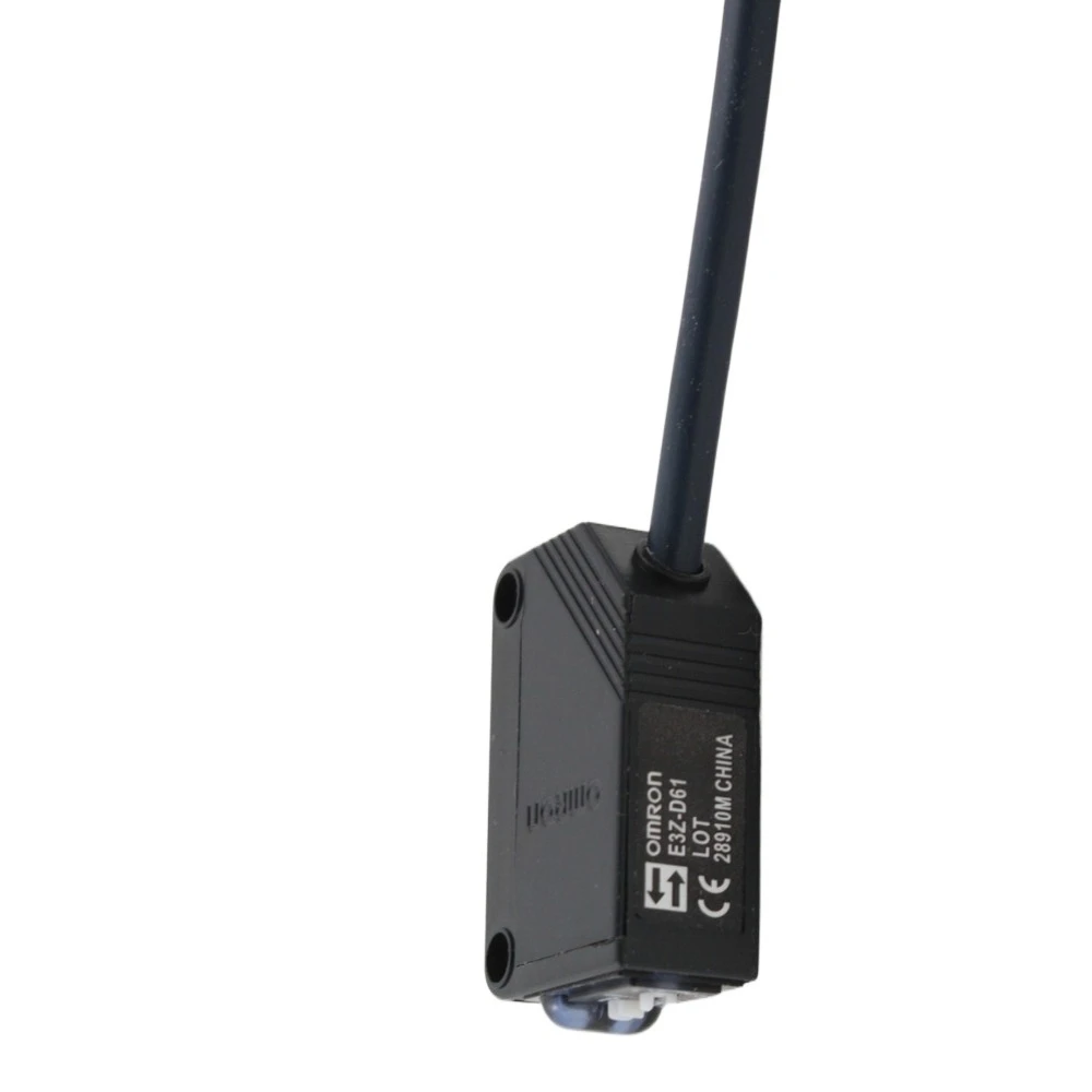 E3Z-D61 Photoelectric Sensor Switch Diffuse-reflective NPN 5-100mm