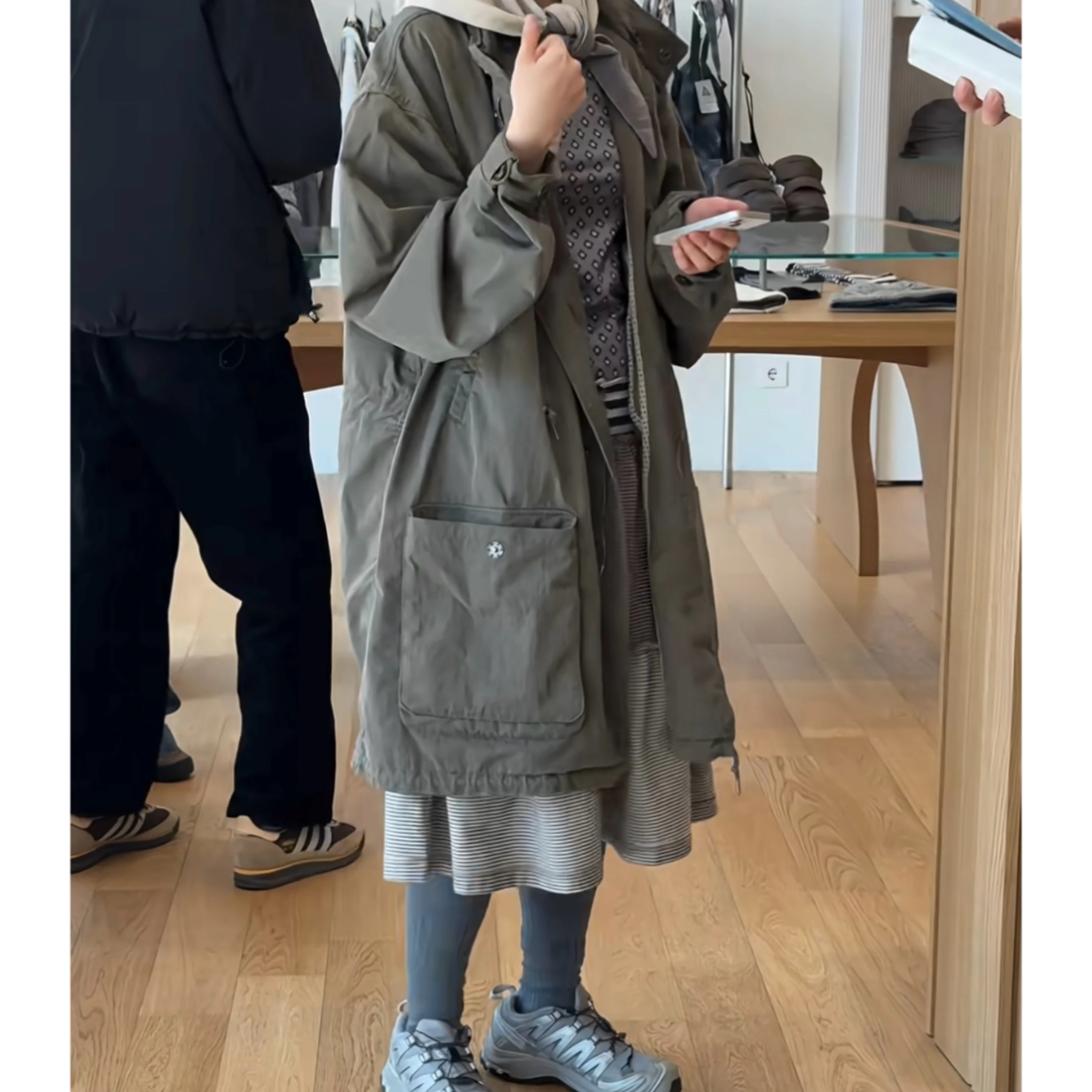 Casual Retro Coyseio Hooded Jacket Large Pocket Lightweight Cotton Workwear Coat Medium Length Slimming Effect Unisex