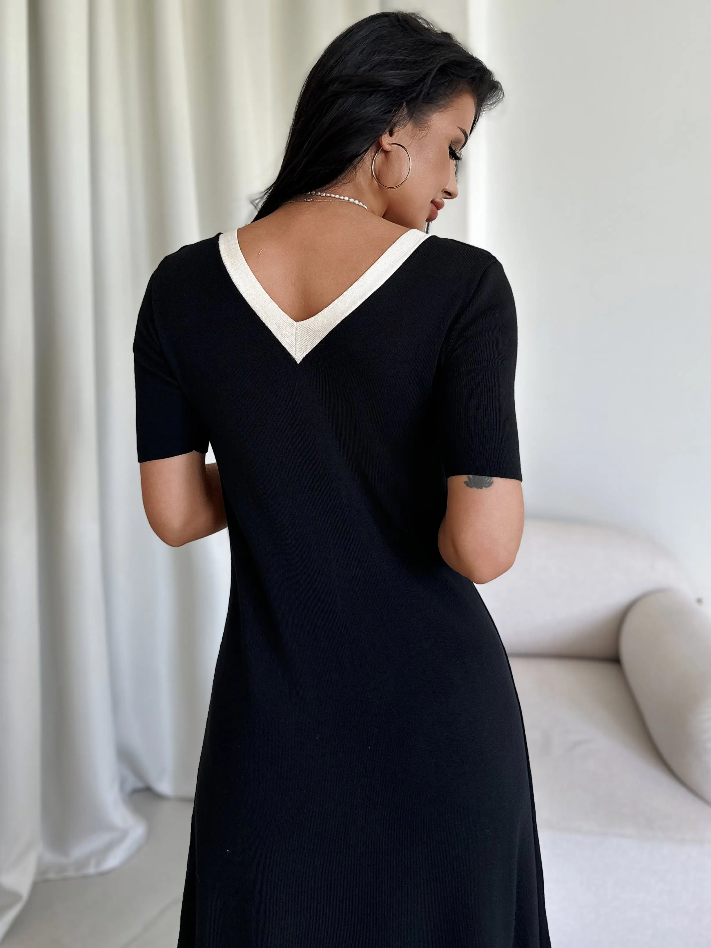 Sexy Bodycon Knit Maxi Dress Black White Short Sleeve Knitted Dresses Woman Korean Elegant Long Summer Dresses For Women 2024