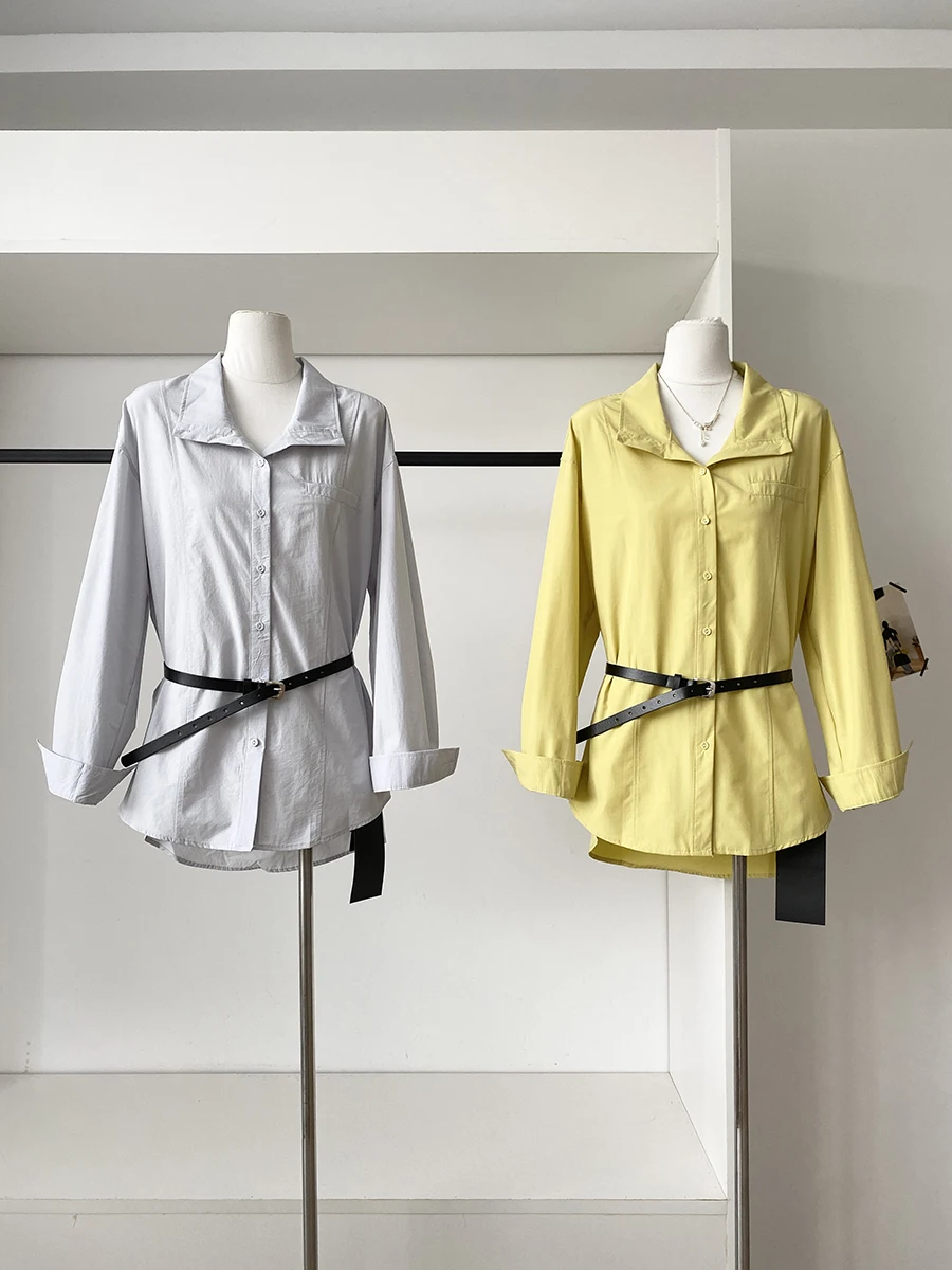 

Весна 2026: Новая повседневная женская рубашка свободного кроя с воротником, модная, универсальная, с поясом, из полиэстера, с длинным рукавом, средней длины, однотонная