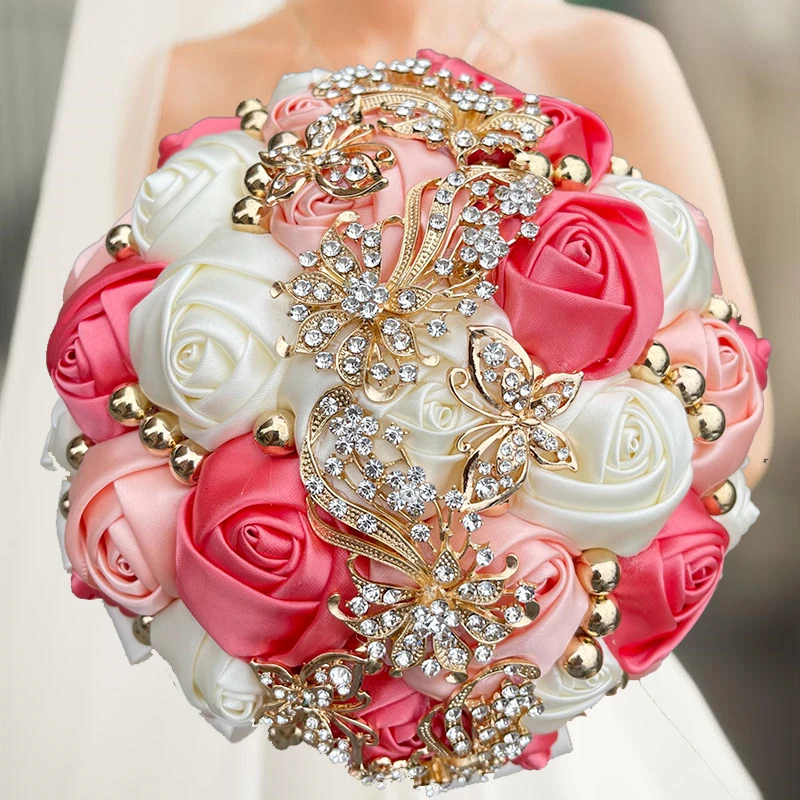 Champage Wedding Bouquet Bridesmaid Bridesmaid Holding Flowers