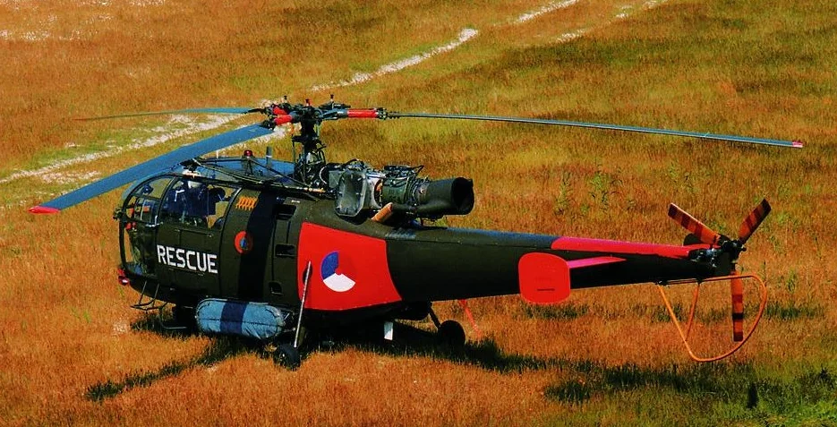 

4 Pairs Gemfan Flash 3052 3" 3-Blade PC Prop (1.5/5mm) - High Agility for RC FPV Racing/Freestyle/Toothpick/Cinewhoop