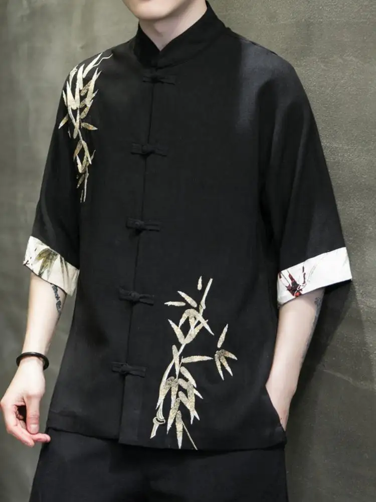 

Loose Fit Linen irt Men's ort Sve Breathable Summer Faion Traditional Chinese Sle Embroidered Button up Outerwear